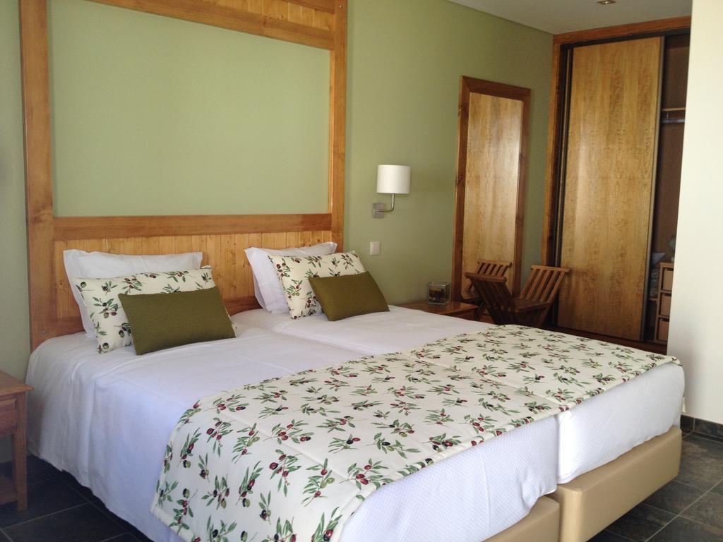 Agro-Turismo Do Roxo Guest House Ervidel Екстериор снимка