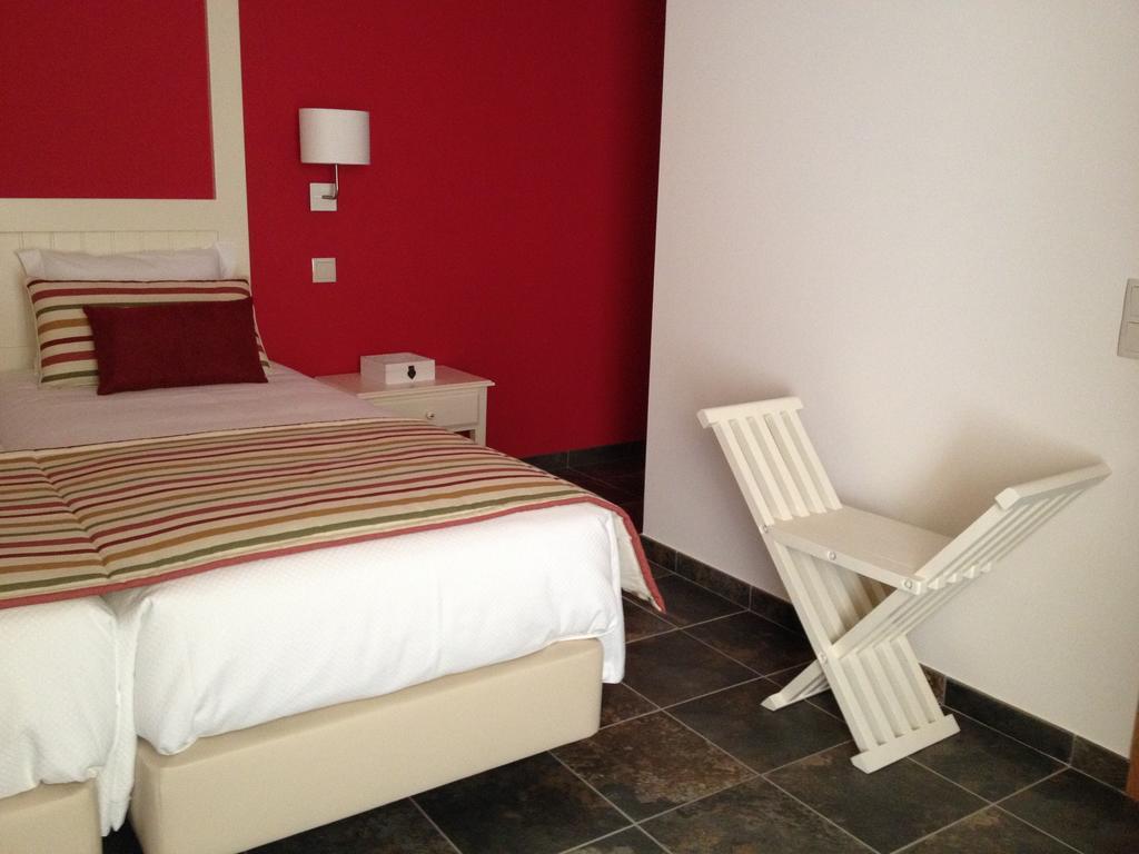 Agro-Turismo Do Roxo Guest House Ervidel Екстериор снимка