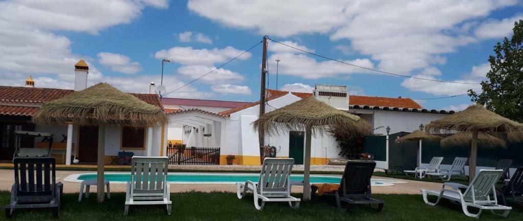 Agro-Turismo Do Roxo Guest House Ervidel Екстериор снимка